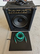 Career CA30B Bassverstärker Lautsprecher, 35 Watt, 10 Zoll, 8 Ohm, Line In/Out