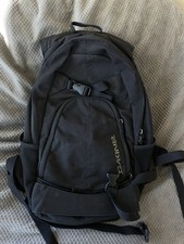 Dakine Pivot Backpack Black