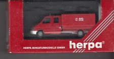 Herpa MB Sprinter Doppelkabine Pritsche / Plane Feuerwehr HO 1:87