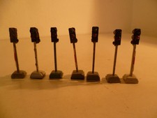 Plasticart o.ä. - Lichtsignale rot/grün - 7 St. - prima - TT -