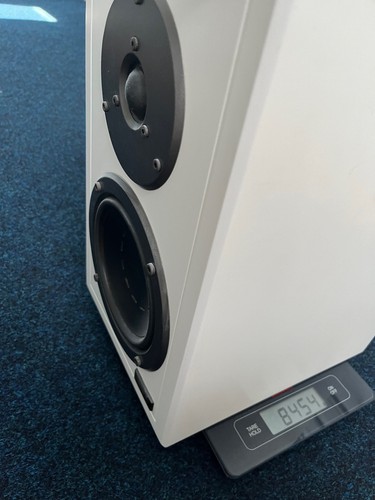 Dynaudio contour urversion - contour,