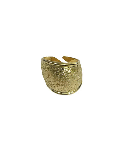 Handgefertigter ring aus - ring,
