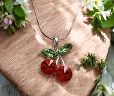 Filigrane Kette  "Kirschen