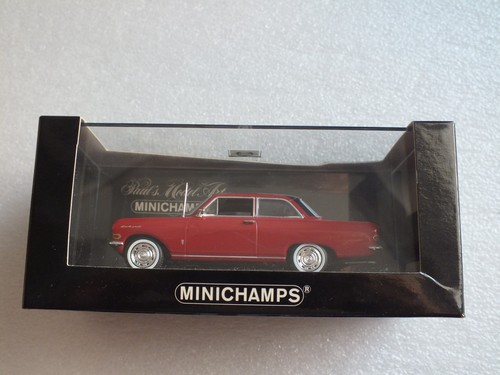Modellauto minichamps opel - -,