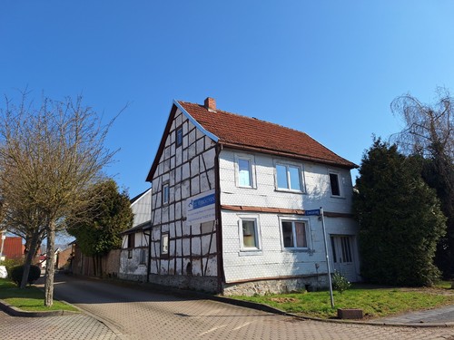 Mietkauf kleines häuschen - -,