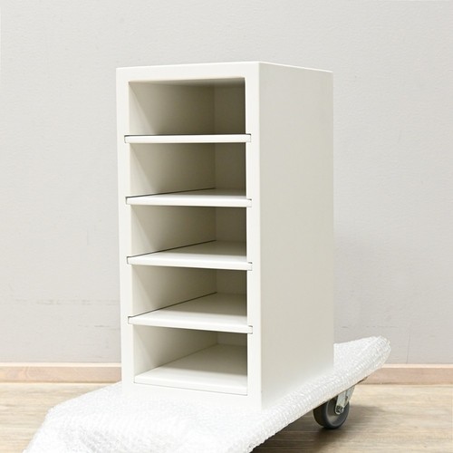 Ablageregal aus corian mit - ablageregal,
