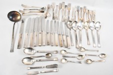 C26R58- Konvolut WMF Besteck meist Löffel Gabeln Messer versilbert 