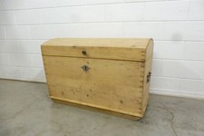 Truhe Runddeckeltruhe Kommode aus Weichholz Biedermeier um 1850