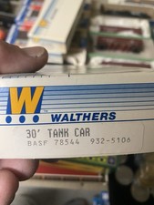 Walthers 932-5106 HO 30' Tank