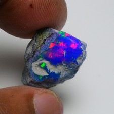 Glatter blauer Opal grob 12,75