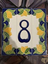 Hausnummer/Hausschild 8