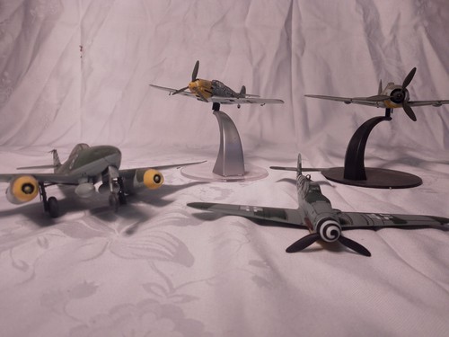 Flugzeugmodell wk2 - 4x,