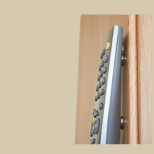 Halter für Fernbedienung /