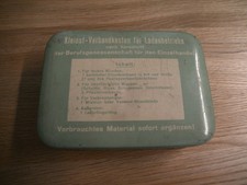 Erste Hilfe Blechdose leer