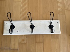 Wandgarderobe Holz weiß 3 Metall Haken 45x12x11 cm Wand Garderobe Patina Deko