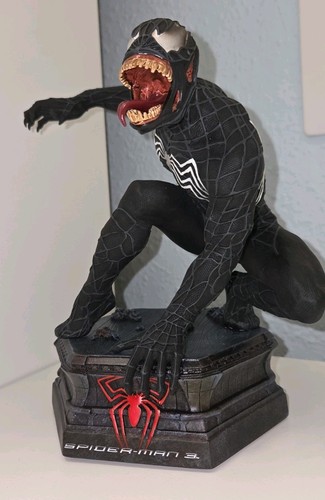 Spiderman venom figur statue - figur,