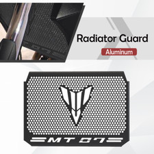 Schwarz Motorrad Kühlergrill