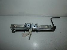 Mazda 323 C BJ 1995 Wagenheber 3 Türer