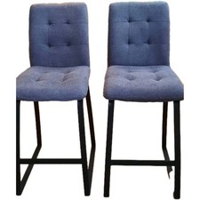 2er Set Tresenstuhl drehbar. Gestell aus Metall. Marke Zana