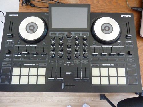 Reloop touch controller - touch,