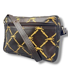 Longchamp Schultertasche Horse Logo AllOver Print aus braunem Leder Damen