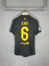 FC Barcelona • XAVI HERNANDEZ • 2011/2012 • Auswärt Trikot • M