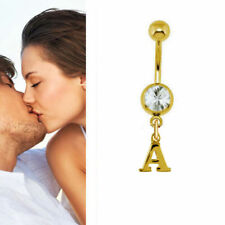 Bauchnabelpiercing mit