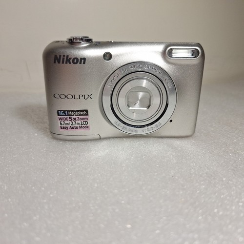 Defekt nikon coolpix l27 - defekt,