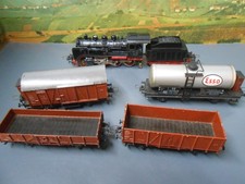 H0 Lokomotiven, Trix Express, Dampflok mit Tender 24 058, + 4 Güterwagen