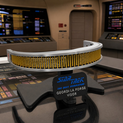 Star trek the next generation - star,