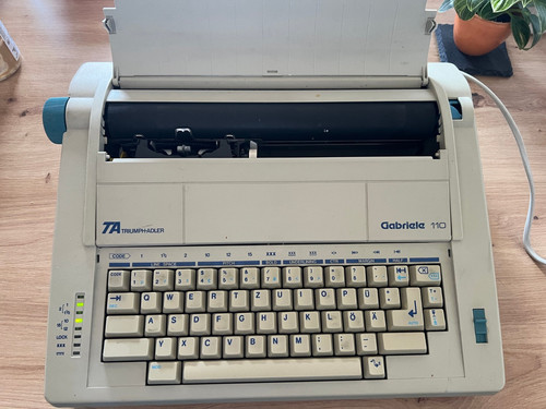 Triumph adler gabriele 110 - triumph-adler, ta