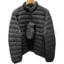 UNIQLO Ultra Light Down Jacket