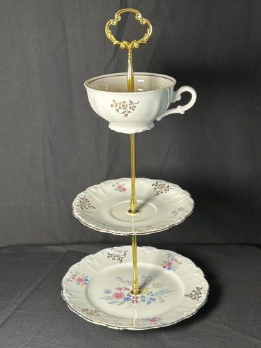 Etagere aus omas - etagere,