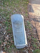 alte große  Liegebadewanne