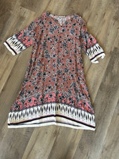 Apartes, lässiges Sommerkleid