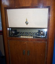 Gebrauchte Musiktruhe für Bastler Stassfurt Rheingold 1955 