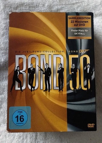 James bond die - james,