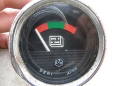 originale SERI Jäger Jaeger Batterieanzeige Voltmeter 12 Volt Oldtimer 