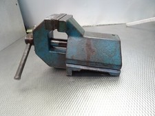 Alter Massiver Schraubstock