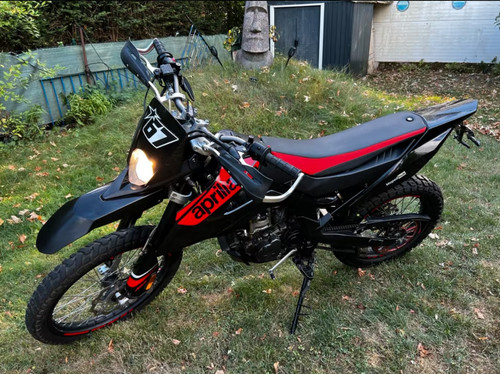 Aprilia 125 motorrad enduro - 125,