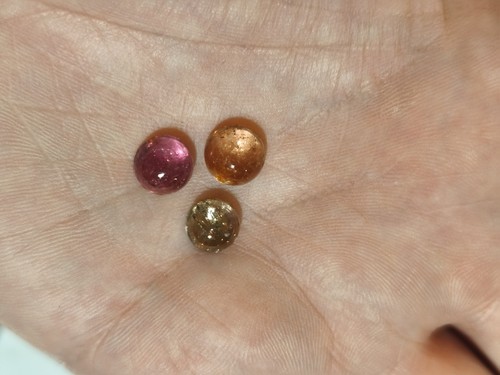 Turmalin cabochons - turmalin,