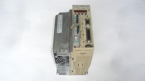 Sgdh 10de yaskawa omron - yaskawa,