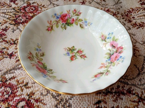 Royal albert moss rose - royal,