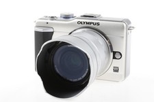 OLYMPUS Pen E-PL1 mit Lumix G