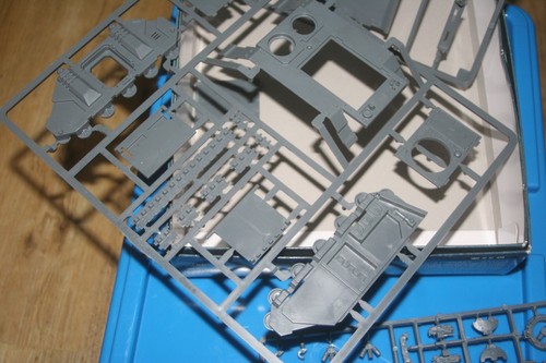 Warhammer 40k rhino der space - 40k,
