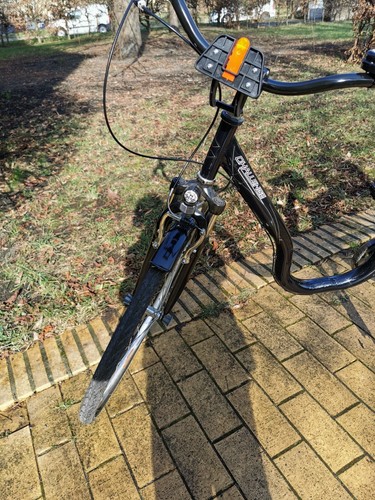Fahrrad mit tiefem - fahrrad, einstieg