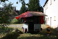 gebrauchter Verkaufsanhänger