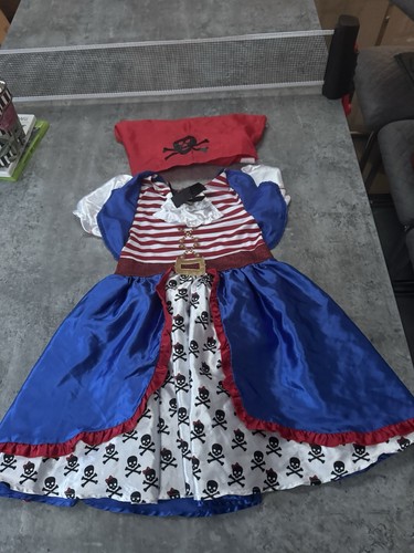 Kleine mädchen piraten wench - kleine,