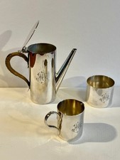 Versilbertes Art Deco