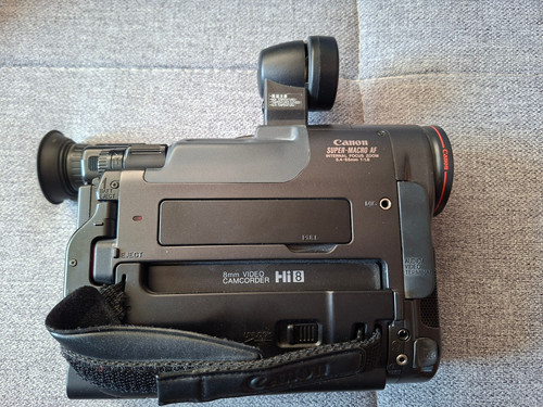 Canon uc40hi hi8 camcorder - uc40hi,